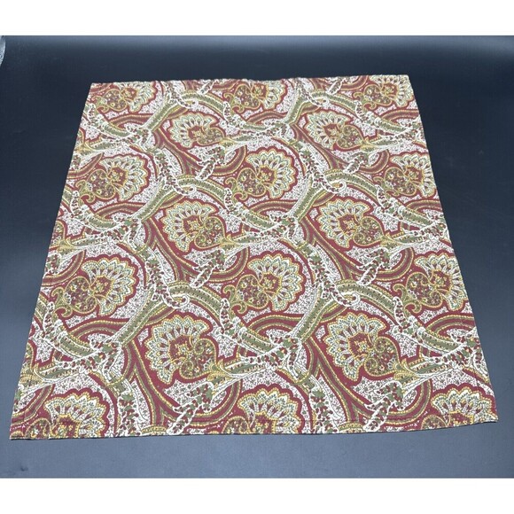 Williams Sonoma PAISLEY Cotton Napkins Made In India 20” Red Green Yellow - Picture 2 of 5